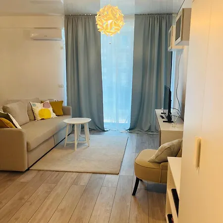 Dxn Luxury 8 By Almar Năvodari